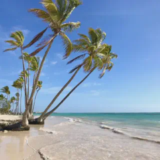 /img/2648-budget-honeymoon-planning.webp