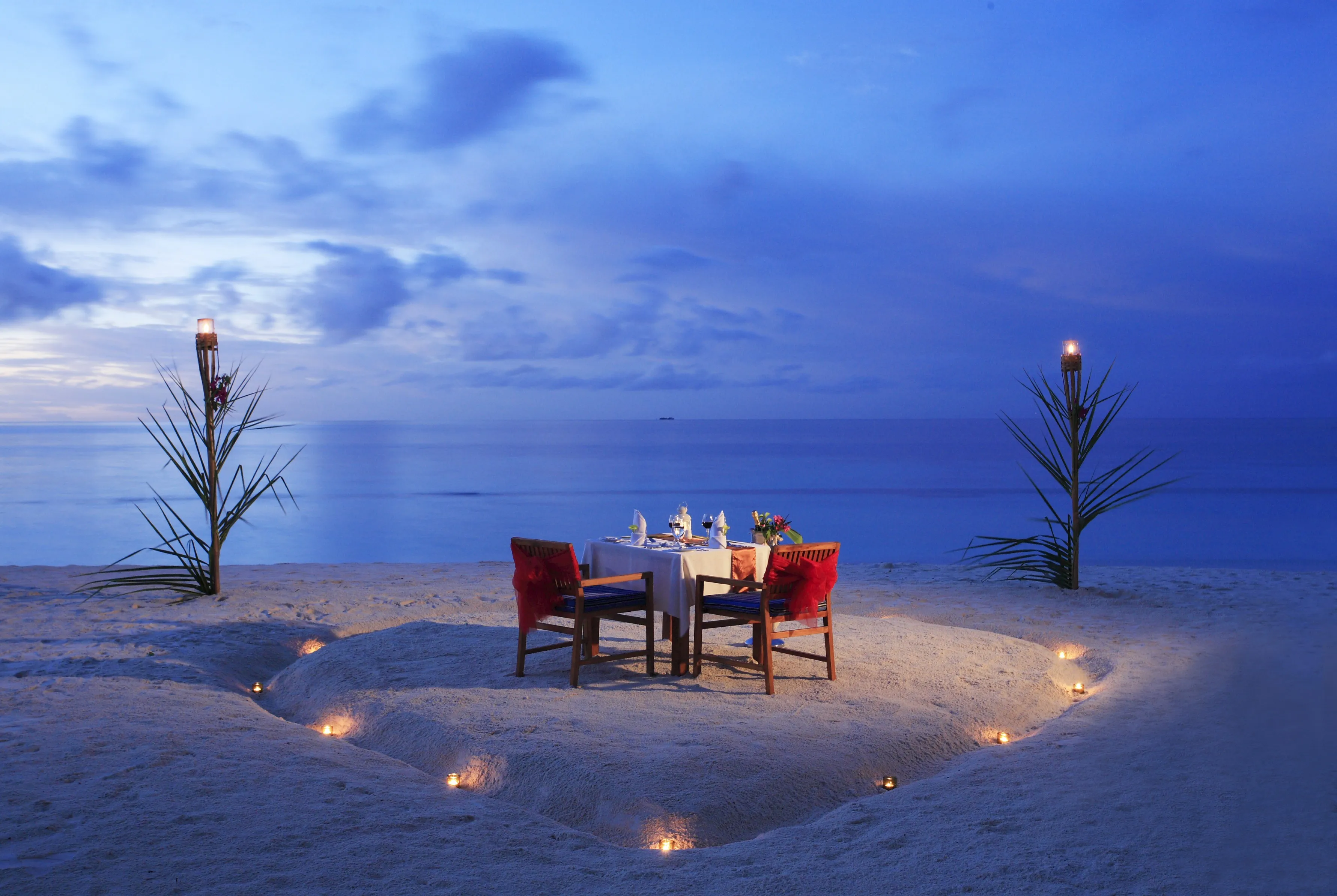 2668 maldives honeymoon activities