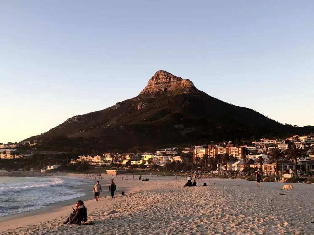 2689 couple south africa beach