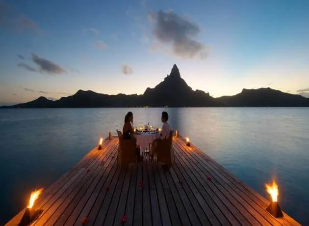2700 st regis bora bora