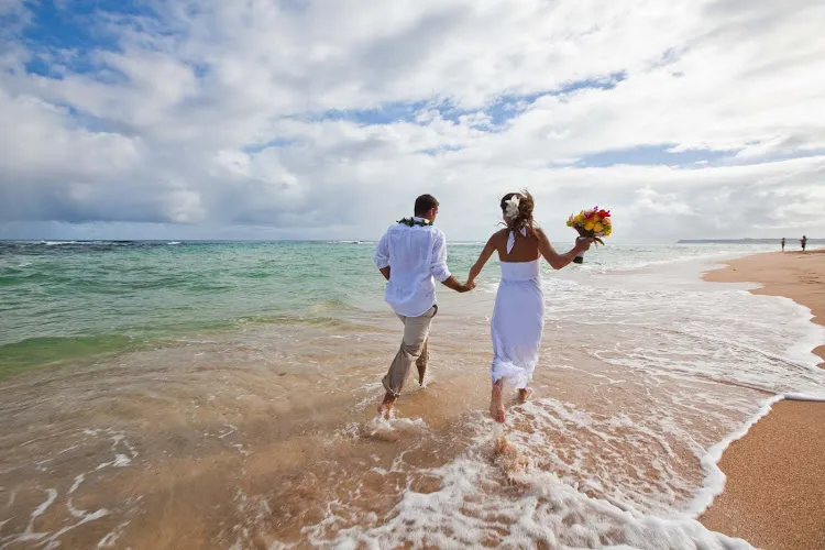 2705 honeymoon cruise couple activities