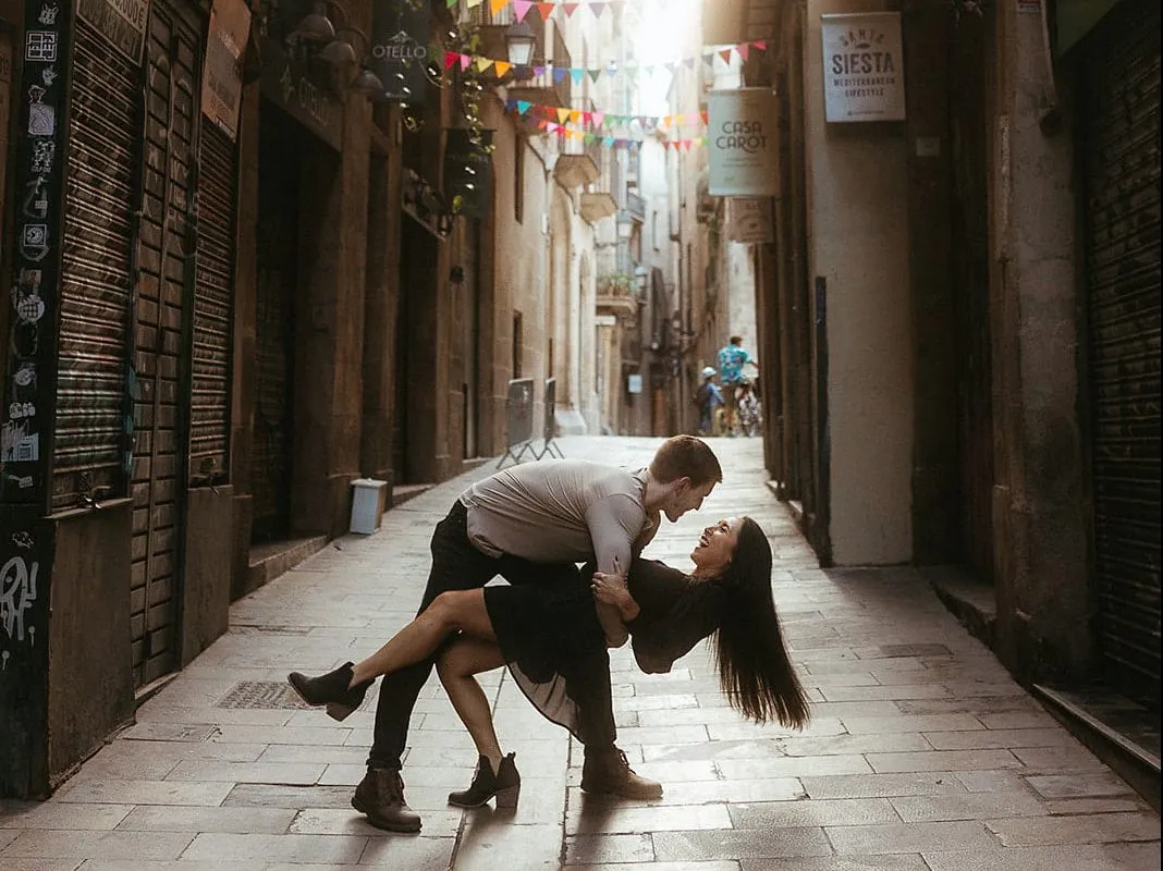 2727 w barcelona honeymoon