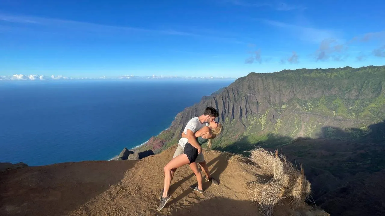 2775 romantic beach hawaii