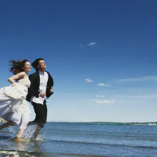 /img/2783-honeymoon-packing.webp