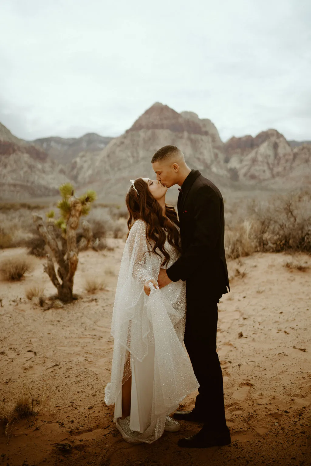 /img/2810-las-vegas-honeymoon-planning.webp