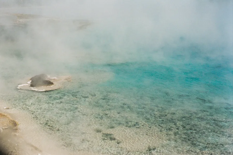 /img/2815-yellowstone-packing-essentials.webp