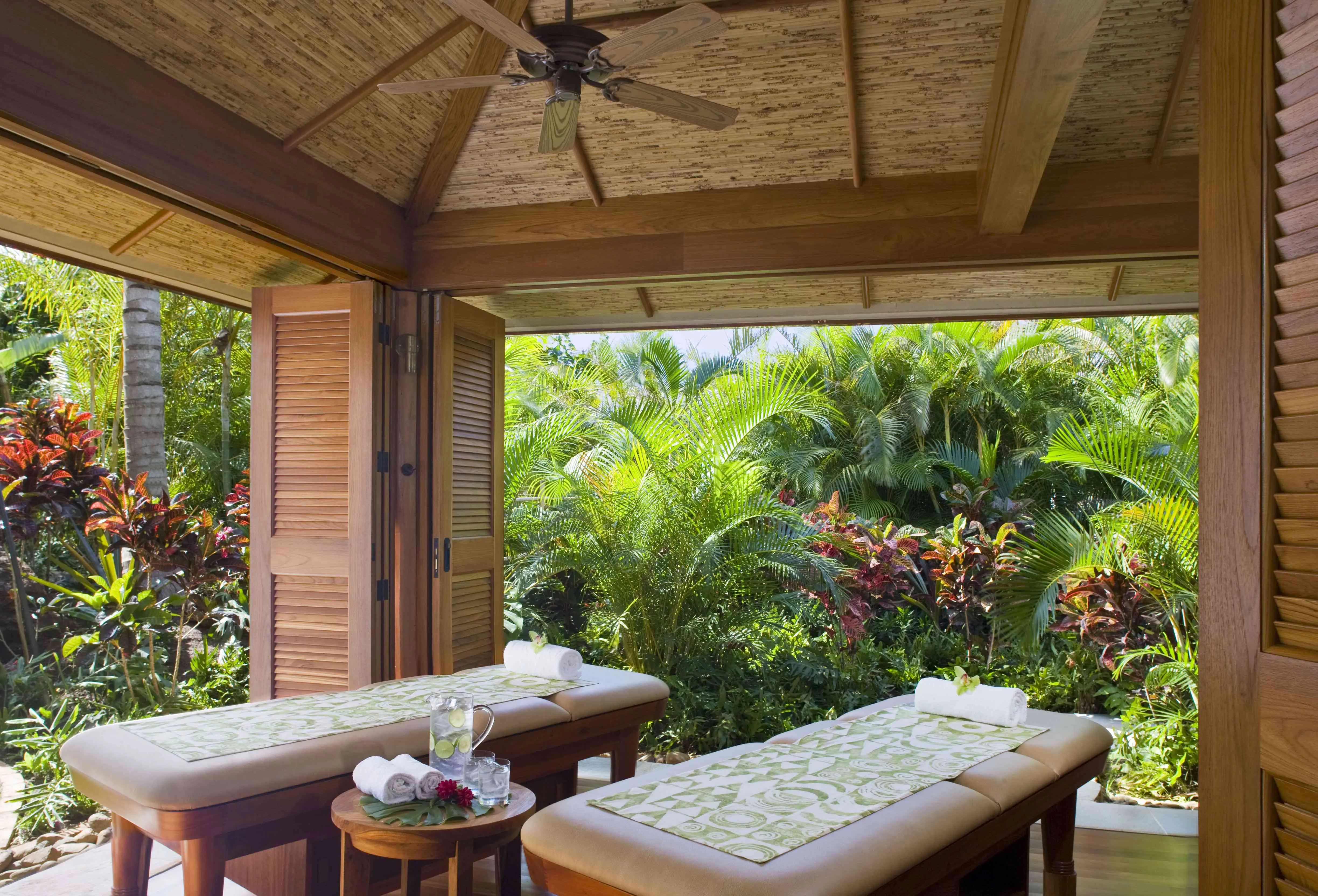 2825 halekulani oahu