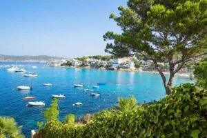 2826 honeymoon activities europe