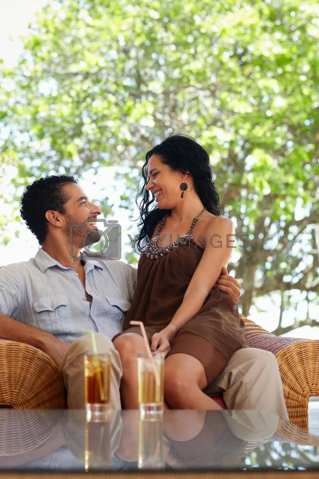 /img/2828-honeymoon-souvenirs.webp