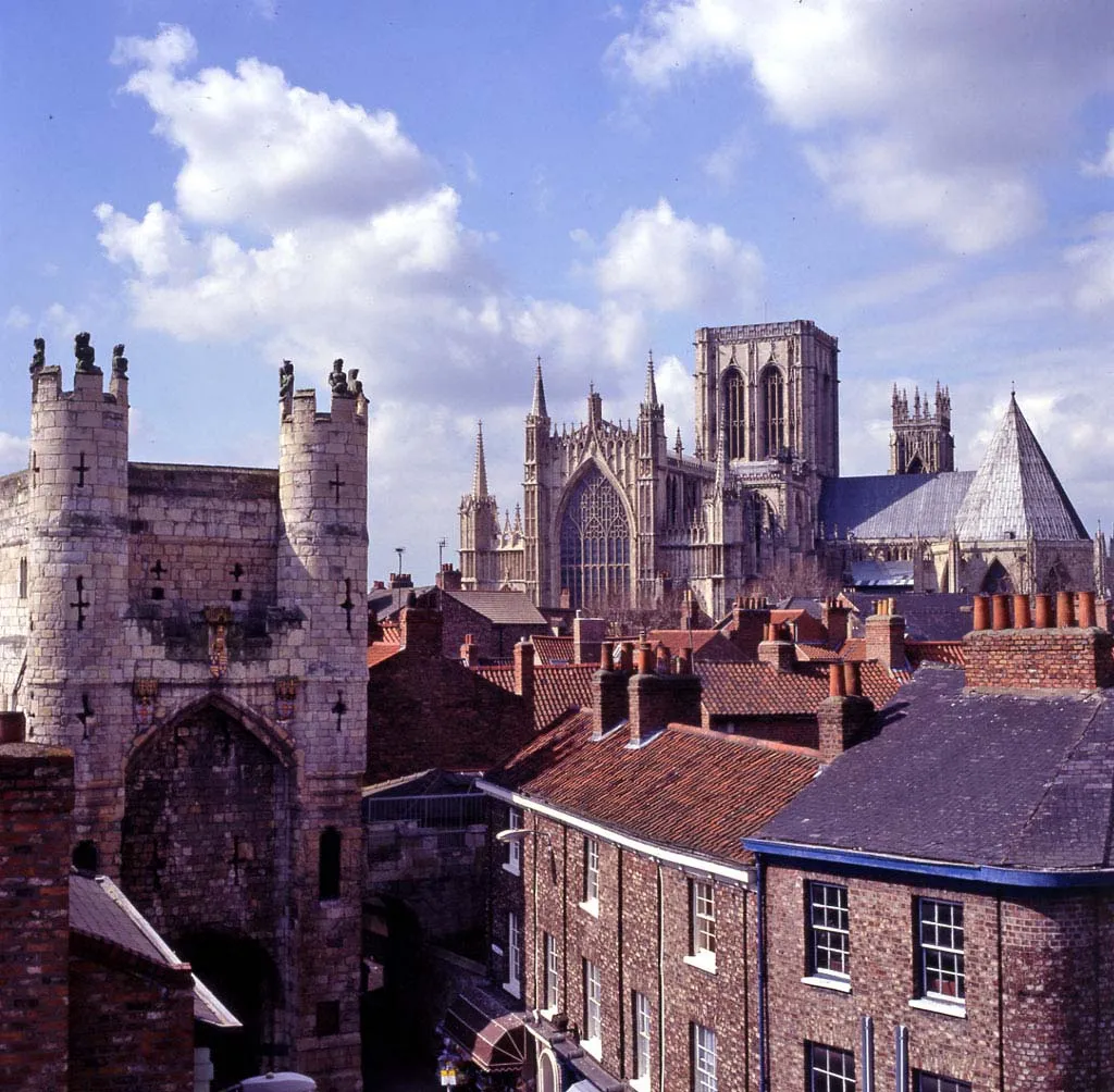 2841 best time to visit uk