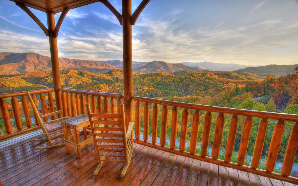 2874 smoky mountain cabin bedroom