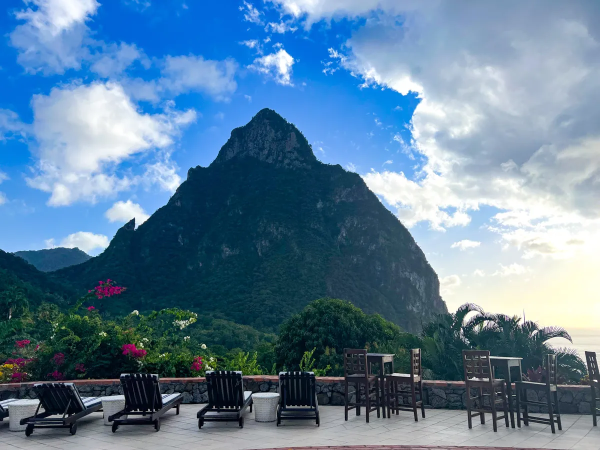 2935 jade mountain resort