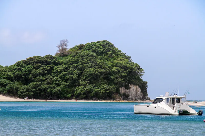 3022 budget honeymoon