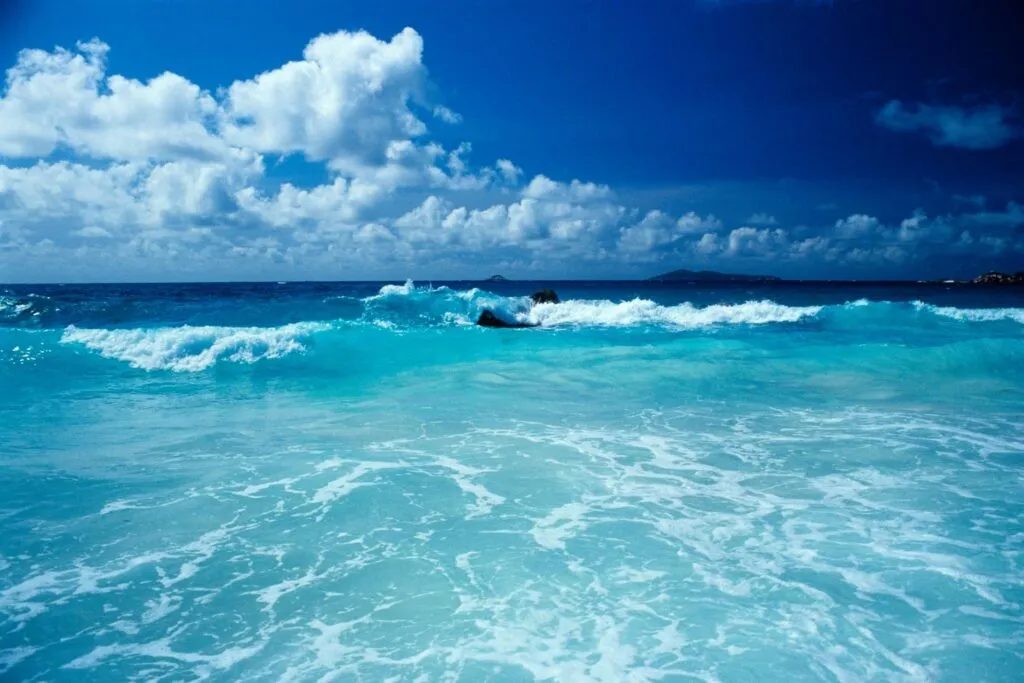 3033 beau vallon beach