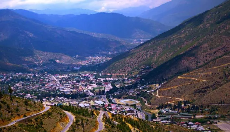 /img/3039-gangtey-valley.webp