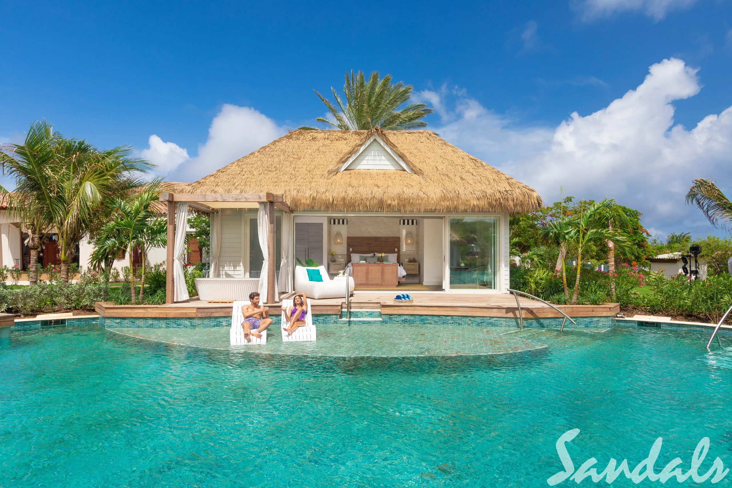3069 curacao resort pool