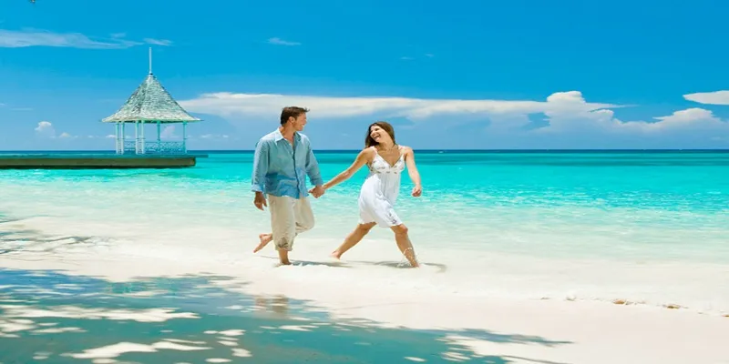 3075 bali honeymoon couple