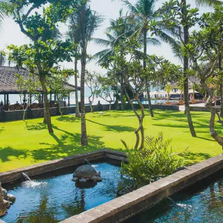 /img/3075-bali-honeymoon-transport.webp