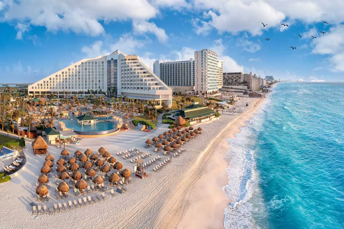 3094 cancun honeymoon resort header