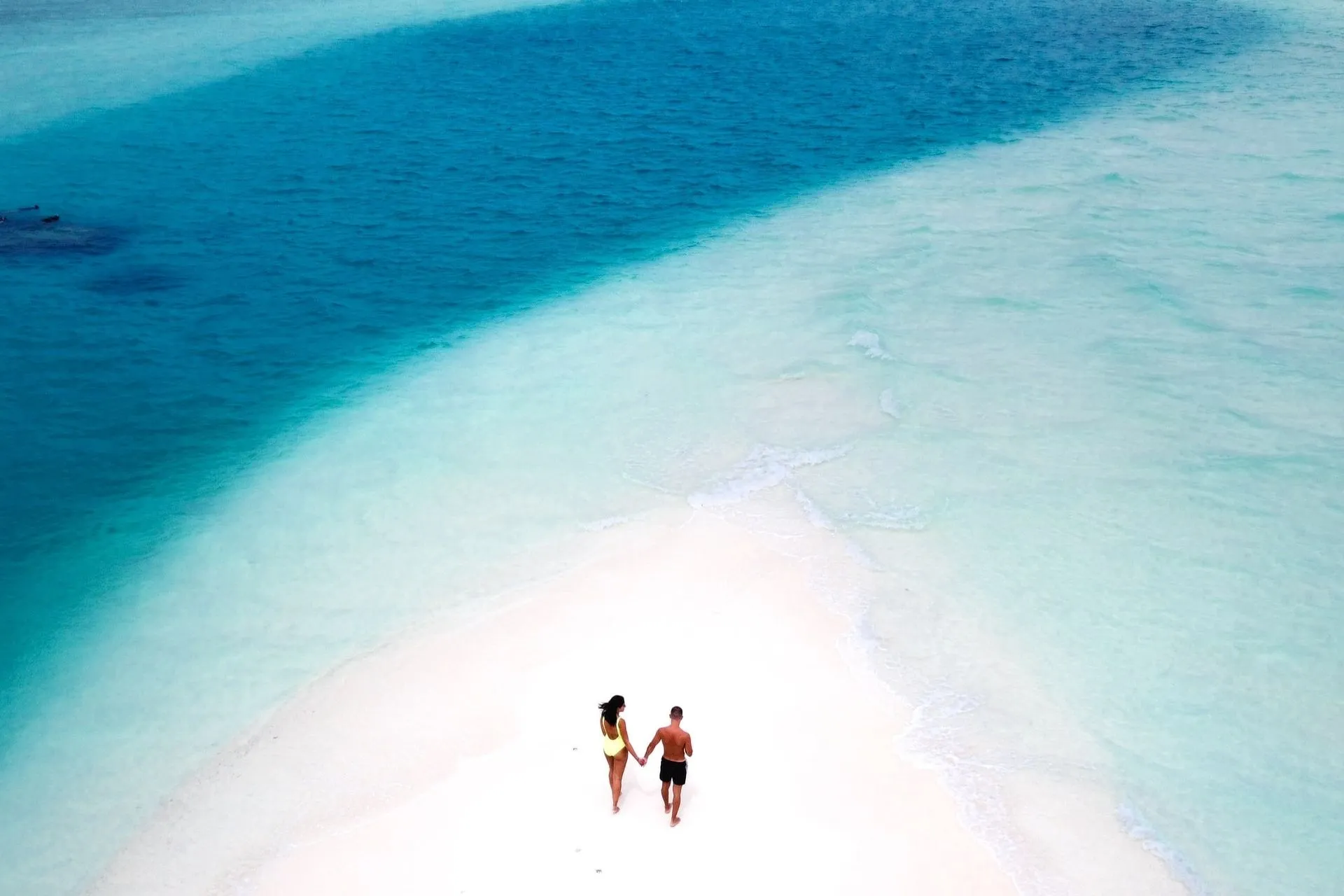 3143 resort b maldives